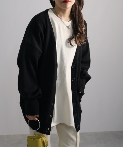 ap retro（アプレトロ）の「カラーVネックカーディガン（カーディガン/ボレロ・レディース・オフホワイト/ブラック/グレイッシュベージュ/イエロー/ブルー/グリーン・FREE）」の9枚目の写真