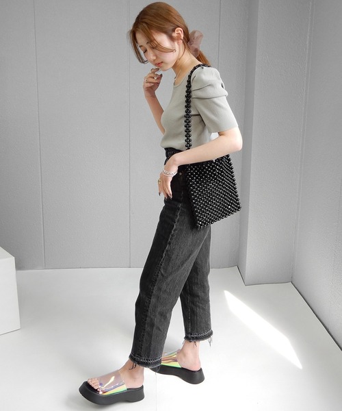 alala(アララ)の「フレアソールスライドスポサン ◇(サンダル・レディース・クリア/ブラック/アイボリー・LL/S/M/L)」の7枚目の写真