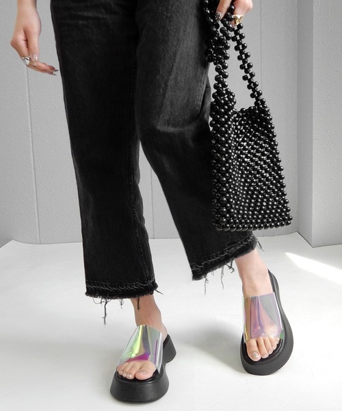 alala(アララ)の「フレアソールスライドスポサン ◇(サンダル・レディース・クリア/ブラック/アイボリー・LL/S/M/L)」の10枚目の写真