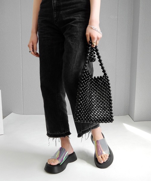 alala(アララ)の「フレアソールスライドスポサン ◇(サンダル・レディース・クリア/ブラック/アイボリー・LL/S/M/L)」の12枚目の写真