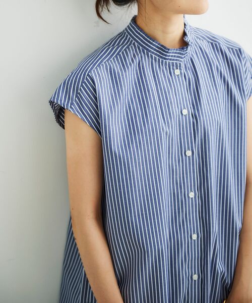 le.coeur blanc（ルクールブラン）の「プリーツカラーフレンチシャツ（シャツ/ブラウス・レディース・ピンク系その他2/ブルー系その他3/ブルー系その他4・38）」の10枚目の写真