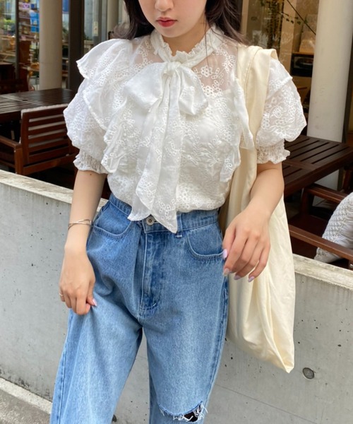 one after another NICE CLAUP（ワンアフターアナザーナイスクラップ）の「着回し広がる前後2WAYボウタイフリル（シャツ/ブラウス・レディース・ネイビー/オフホワイト/ホワイト系その他/オレンジ系・FREE）」の15枚目の写真