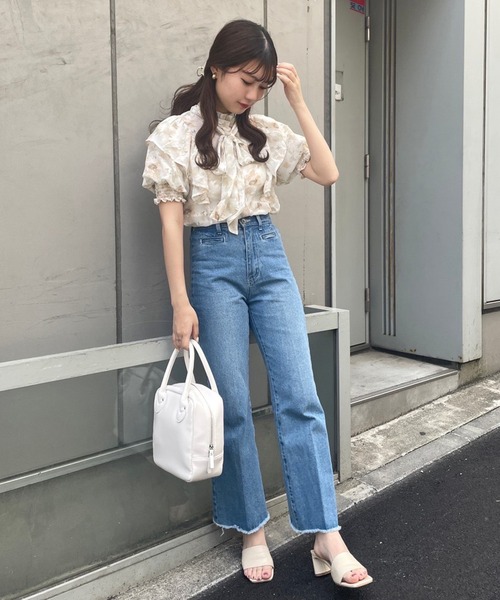 one after another NICE CLAUP（ワンアフターアナザーナイスクラップ）の「着回し広がる前後2WAYボウタイフリル（シャツ/ブラウス・レディース・ネイビー/オフホワイト/ホワイト系その他/オレンジ系・FREE）」の18枚目の写真