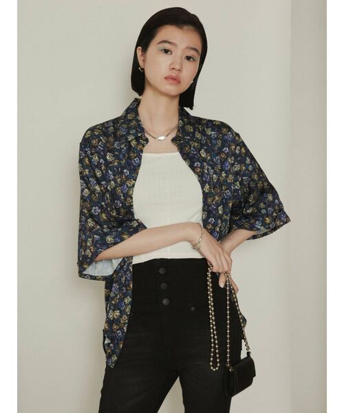 EMODA（エモダ）の「ボーイズワイドシャツ（シャツ/ブラウス・レディース・ブラック/その他/ブラウン/イエロー・FREE）」の4枚目の写真