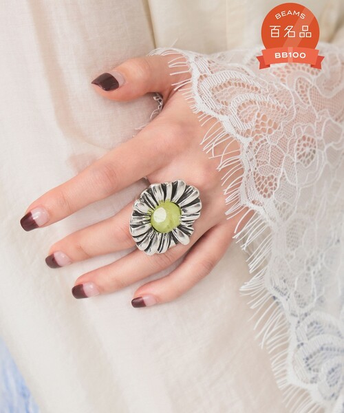 Ray BEAMS（レイビームス）の「Otro Accesorio / フラワー リング（リング・レディース・オレンジ/ラベンダー/ピンク/ブルー/ブラック/ホワイト/イエロー・ONE SIZE）」の5枚目の写真