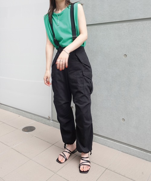 CORNERS（コーナーズ）の「サスペンダー付きカーゴパンツ