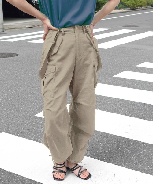 CORNERS（コーナーズ）の「サスペンダー付きカーゴパンツ（カーゴパンツ・レディース・ブラック/ベージュ/カーキ・M/L）」の20枚目の写真