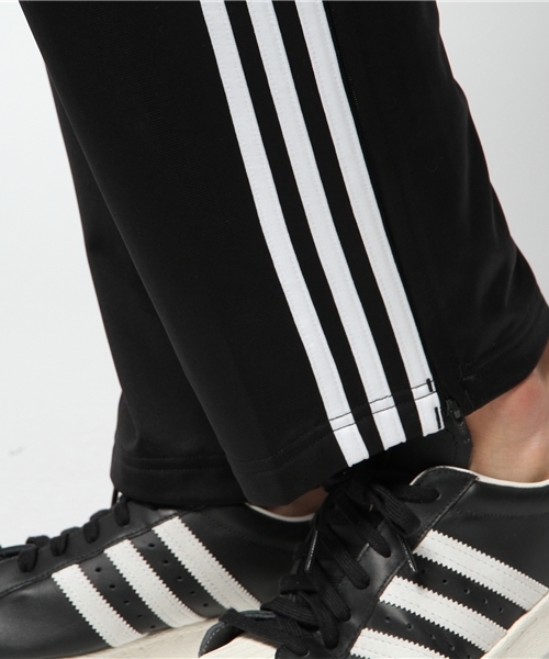 adidas（アディダス）の「メンズ アディダス ファイヤーバード ジャージパンツ adidas ADI FIREBIRD TP（その他パンツ・メンズ・ブラック・MEDIUM/SMALL/X-LARGE/LARGE）」の8枚目の写真