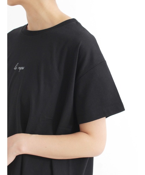 Lugnoncure（ルノンキュール）の「筆記体スモールロゴTシャツ（Tシャツ/カットソー・レディース・ブラック/ベージュ/オフホワイト・ﾌﾘ-）」の10枚目の写真