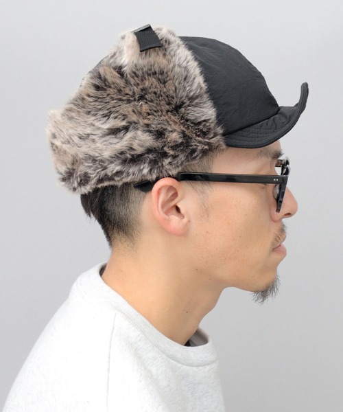 Basiquenti(ベーシックエンティ)の「リップストップナイロン フェイクファー ショートブリム フライトキャップ(キャップ・メンズ・ブラック/ネイビー/カーキ・FREE)」の12枚目の写真