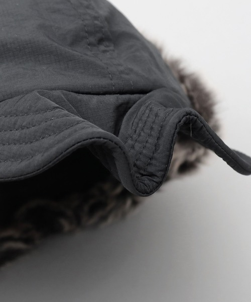 Basiquenti(ベーシックエンティ)の「リップストップナイロン フェイクファー ショートブリム フライトキャップ(キャップ・メンズ・ブラック/ネイビー/カーキ・FREE)」の22枚目の写真
