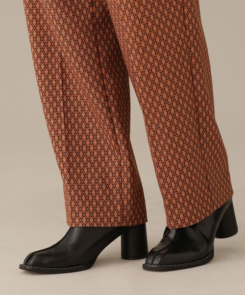 NANO universe（ナノユニバース）の「LB.03/スクエアショートブーツ（ブーツ・レディース・オフホワイト/ブラック/キャメル・36/38/37）」の3枚目の写真