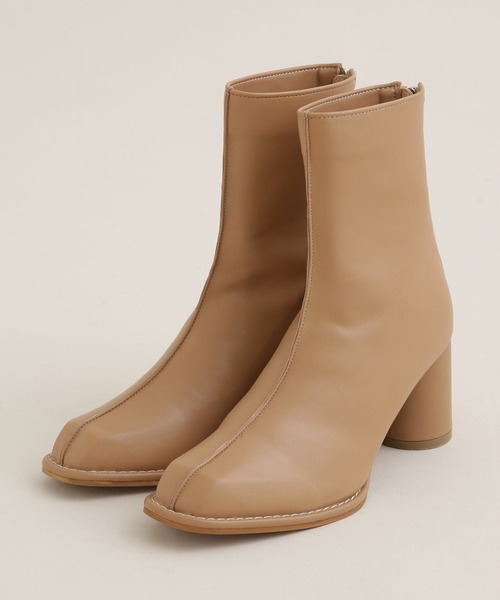 NANO universe（ナノユニバース）の「LB.03/スクエアショートブーツ（ブーツ・レディース・オフホワイト/ブラック/キャメル・36/38/37）」の4枚目の写真