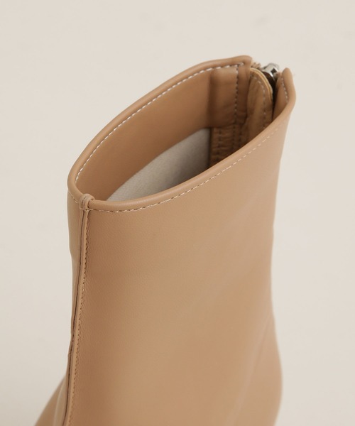 NANO universe（ナノユニバース）の「LB.03/スクエアショートブーツ（ブーツ・レディース・オフホワイト/ブラック/キャメル・36/38/37）」の11枚目の写真