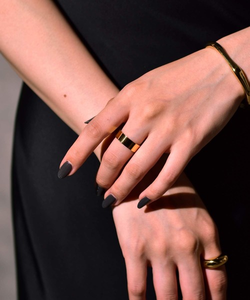 LHME(エルエイチエムイー)の「LHME ワイドリング/サージカルステンレス316L(金属アレルギー対応)(リング・レディース・シルバー/ゴールド・9号/11号/13号/15号)」の20枚目の写真