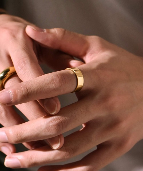 LHME(エルエイチエムイー)の「LHME ワイドリング/サージカルステンレス316L(金属アレルギー対応)(リング・レディース・シルバー/ゴールド・9号/11号/13号/15号)」の14枚目の写真