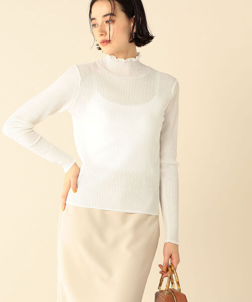 NOLLEY’S(ノーリーズ)の「シアーリブハイネックプルオーバーニット(ニット/セーター・レディース・ブラック/オフホワイト/ゴールド・38)」の1枚目の写真