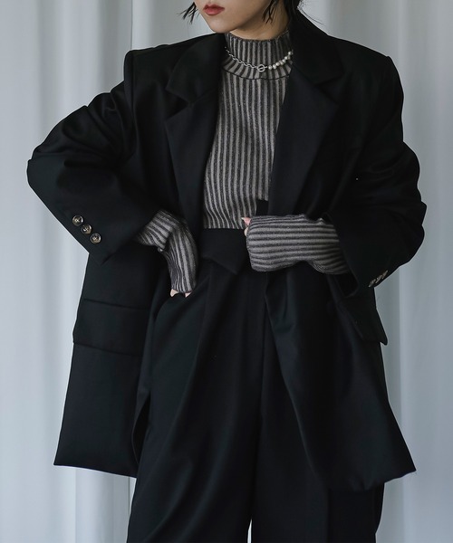 Ezick(エジック)の「バックポケットテーラードジャケット(テーラードジャケット・レディース・ブラック/ダークベージュ・FREE)」の11枚目の写真
