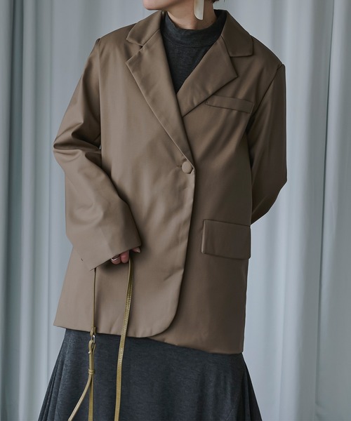 Ezick(エジック)の「バックポケットテーラードジャケット(テーラードジャケット・レディース・ブラック/ダークベージュ・FREE)」の12枚目の写真