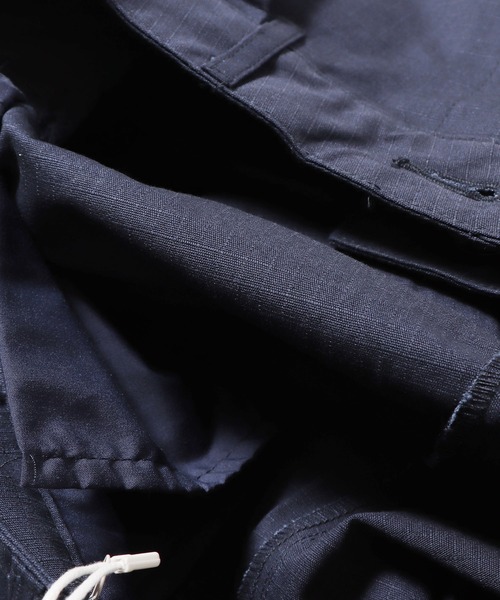 POP TRADING COMPANY(ポップトレーディングカンパニー)の「POP TRADING COMPANY/ポップトレーディングカンパニー HEWITT SUIT PANT テーパードパンツ 刺繍 ブランドロゴ(チノパンツ・メンズ・ネイビー・L/XL/M)」の17枚目の写真