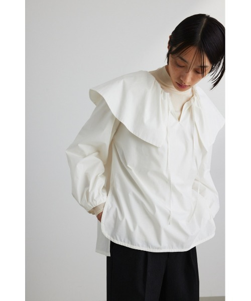 STYLEMIXER（スタイルミキサー）の「ビックフリルカラーブラウス
