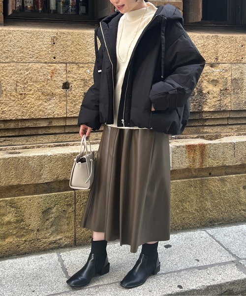 Chez toi(シェトワ)の「ヒートボンディングショートダウン(ダウンジャケット/コート・レディース・ブラック/アイボリー・FREE)」の14枚目の写真