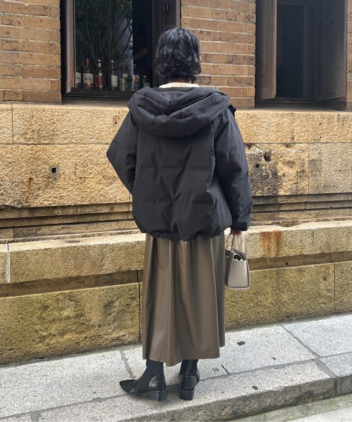 Chez toi(シェトワ)の「ヒートボンディングショートダウン(ダウンジャケット/コート・レディース・ブラック/アイボリー・FREE)」の11枚目の写真