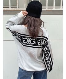 Back Symmetry GYDA LINE ニットトップス