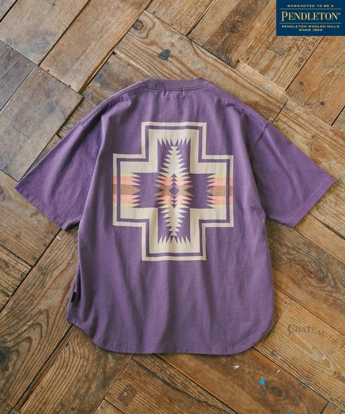 PENDLETON（ペンドルトン）の「【PENDLETON(ペンドルトン)】別注バックプリントTシャツ（Tシャツ/カットソー・メンズ・オフホワイト/ブルー/ライトグレー/ブラック/アイボリー/ブルー系その他/チャコールグレー/マスタード/パープル/イエロー/レッド/ダークブルー・MEDIUM/LARGE）」の9枚目の写真