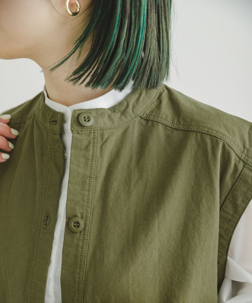 ITEMS URBANRESEARCH（アイテムズ アーバンリサーチ）の「ミリタリーベスト×シャツワンピースセット(セットアイテム)（シャツワンピース・レディース・ネイビー/ホワイト・FREE）」の17枚目の写真
