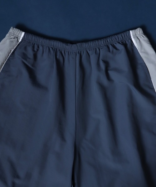 ANPAS（アンパス）の「Nylon Fabric Side Line Color Switching