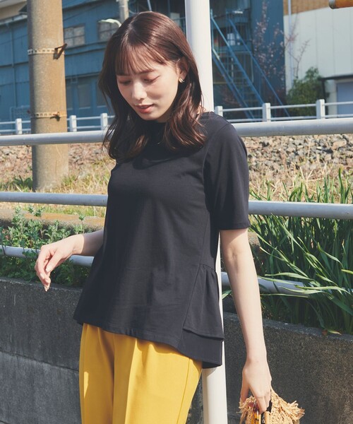 Feroux(フェルゥ)の「【UVケア】バックペプラムチュニック Tシャツ(Tシャツ/カットソー・レディース・ブラック系/ホワイト系1/スカイブルー系/アイボリー系/ホワイト系/ピンク系/黄緑系/オレンジ系・F)」の1枚目の写真