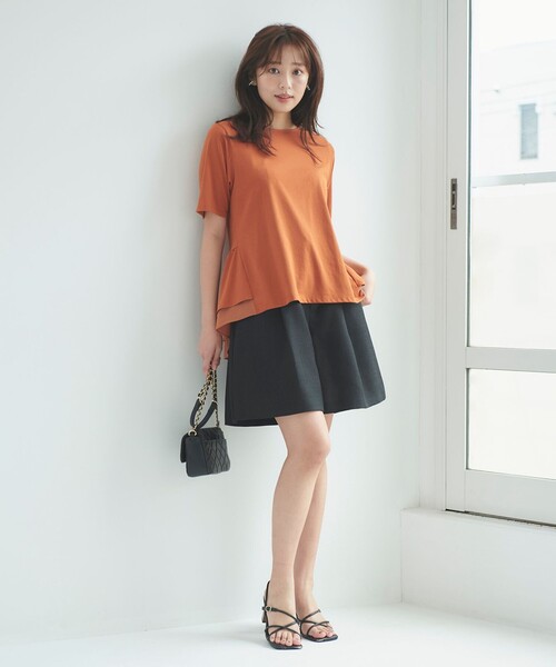 Feroux(フェルゥ)の「【UVケア】バックペプラムチュニック Tシャツ(Tシャツ/カットソー・レディース・ブラック系/ホワイト系1/スカイブルー系/アイボリー系/ホワイト系/ピンク系/黄緑系/オレンジ系・F)」の9枚目の写真