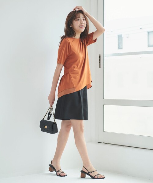 Feroux(フェルゥ)の「【UVケア】バックペプラムチュニック Tシャツ(Tシャツ/カットソー・レディース・ブラック系/ホワイト系1/スカイブルー系/アイボリー系/ホワイト系/ピンク系/黄緑系/オレンジ系・F)」の10枚目の写真
