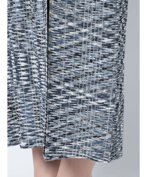 MURUA(ムルーア)の「スクエアネックナローワンピース(ワンピース・レディース・ブラック/ネイビー/ブラウン・FREE)」の4枚目の写真