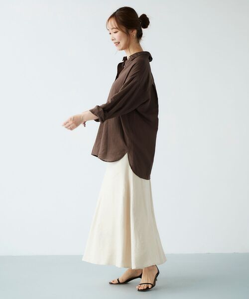 le.coeur blanc(ルクールブラン)の「コットン麻オーバーシャツ(シャツ/ブラウス・レディース・イエロー/ダークグレー/サンドベージュ/ホワイト系その他/ブルー系その他3/ダークブラウン/オフホワイト/ピンク系その他・38)」の14枚目の写真