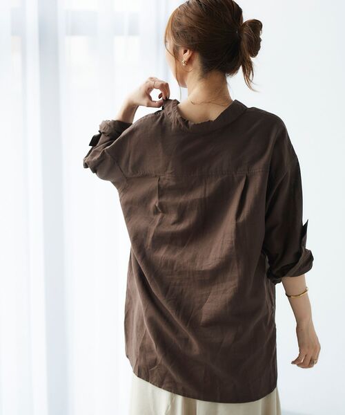 le.coeur blanc(ルクールブラン)の「コットン麻オーバーシャツ(シャツ/ブラウス・レディース・イエロー/ダークグレー/サンドベージュ/ホワイト系その他/ブルー系その他3/ダークブラウン/オフホワイト/ピンク系その他・38)」の17枚目の写真