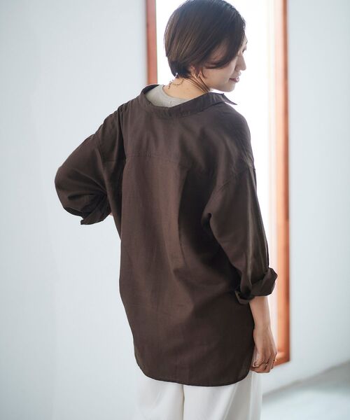 le.coeur blanc(ルクールブラン)の「コットン麻オーバーシャツ(シャツ/ブラウス・レディース・イエロー/ダークグレー/サンドベージュ/ホワイト系その他/ブルー系その他3/ダークブラウン/オフホワイト/ピンク系その他・38)」の22枚目の写真