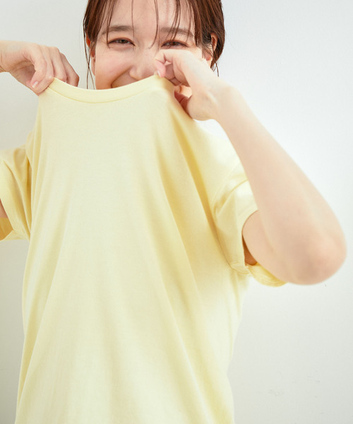 HANES(ヘインズ)の「ヘインズ【2枚組】クルーネックTシャツ 5.3oz(Tシャツ/カットソー・レディース・その他/クリーム・M/L)」の1枚目の写真
