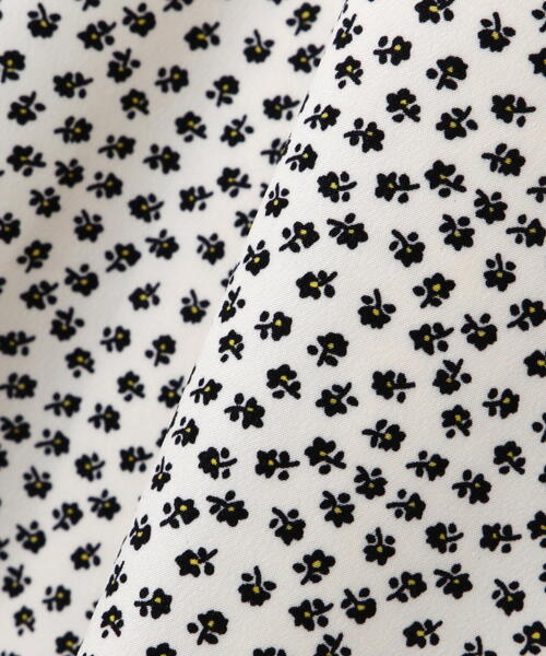 N.（N. Natural Beauty Basic）（エヌエヌナチュラルビューティーベーシック）の「◆小花柄マーメイドスカート（スカート・レディース・ホワイト系その他/ブラック系その他・MEDIUM）」の19枚目の写真