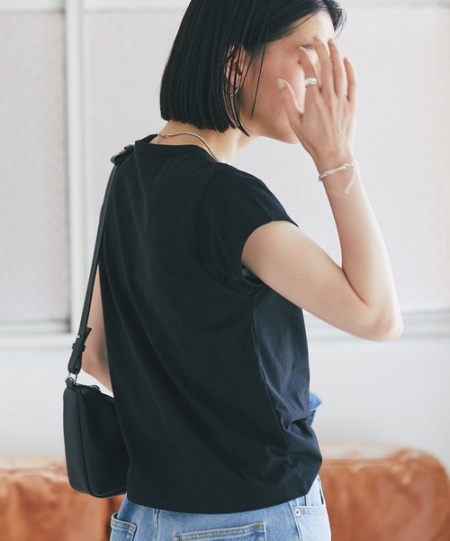RIVE DROITE(リヴドロワ)の「MONN.:.(モン)/コンパクトTシャツ(Tシャツ/カットソー・レディース・ブラック/オフホワイト・FREE)」の4枚目の写真