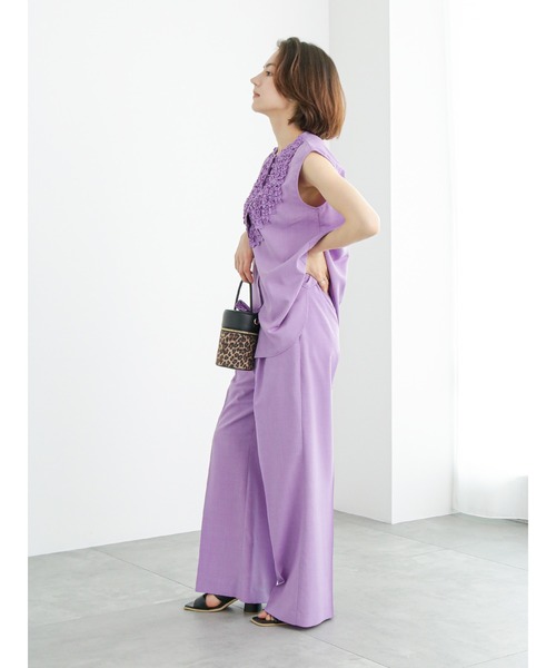 Te chichi(テチチ)の「リネンライクフリルブラウス(セットアップ可)(シャツ/ブラウス・レディース・ブラック/ブラウン/パープル・F)」の21枚目の写真