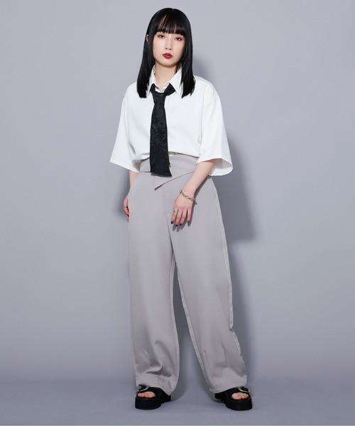 Ellno Loset（エルノロゼット）の「ジャガードボウタイシャツ（シャツ/ブラウス・メンズ・ブラック/ブルー系その他/オフホワイト・SMALL/LARGE/MEDIUM）」の6枚目の写真