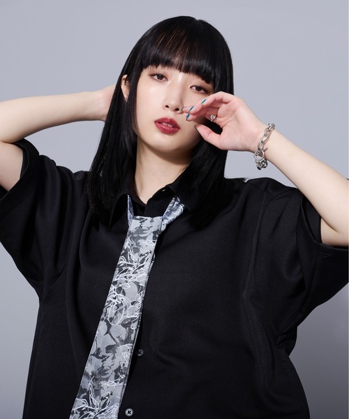 Ellno Loset（エルノロゼット）の「ジャガードボウタイシャツ（シャツ/ブラウス・メンズ・ブラック/ブルー系その他/オフホワイト・SMALL/LARGE/MEDIUM）」の17枚目の写真