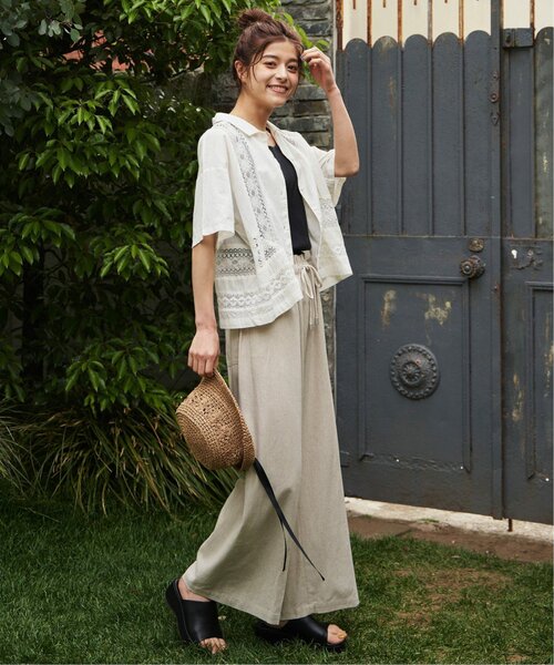 LBC（エルビーシー）の「リネン混シャーリングワイドパンツ（その他パンツ・レディース・ベージュ/ブラウン/ダークオリーブ/ブラック・M/L）」の8枚目の写真