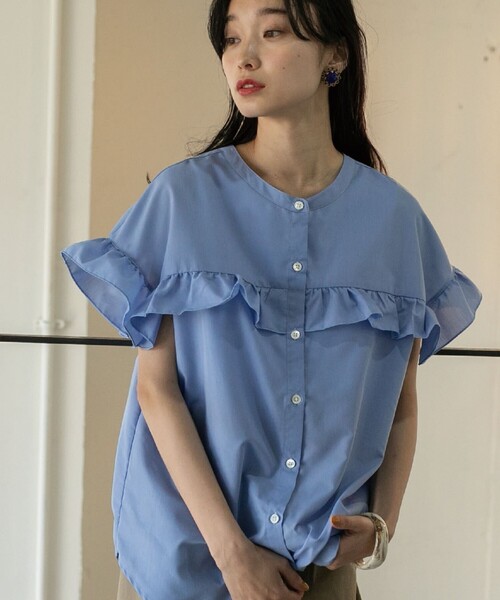 coen（コーエン）の「【WEB限定】前後2WAYフリルシャツブラウス