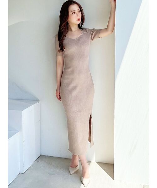 RESEXXY(リゼクシー)の「スリットタイトニットワンピース(ワンピース・レディース・ブラック/ブルー/ピンク/ベージュ・FREE)」の8枚目の写真