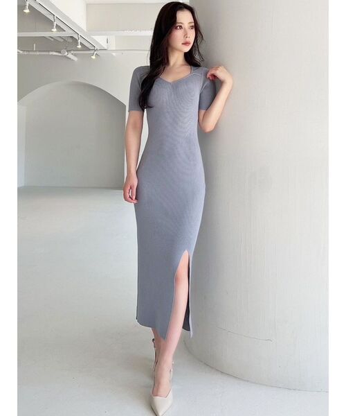 RESEXXY(リゼクシー)の「スリットタイトニットワンピース(ワンピース・レディース・ブラック/ブルー/ピンク/ベージュ・FREE)」の5枚目の写真