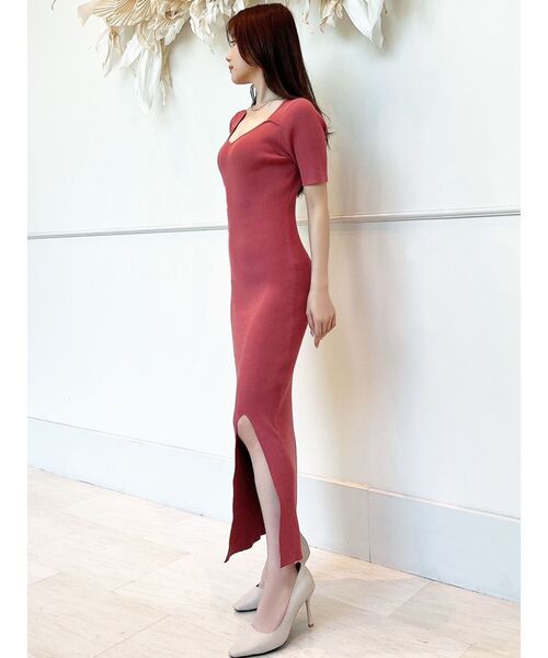 RESEXXY(リゼクシー)の「スリットタイトニットワンピース(ワンピース・レディース・ブラック/ブルー/ピンク/ベージュ・FREE)」の12枚目の写真