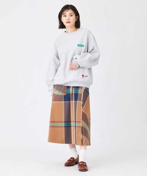 MILKFED.(ミルクフェド)の「MILKFED.ⅹCHAMPION SWEAT TOP(スウェット・レディース・バーガンディー/アッシュ/ブラック/ブルー/オートミール・ONE SIZE)」の14枚目の写真